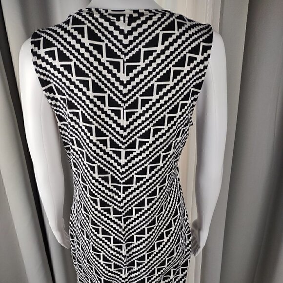 Apt. 9 Womens Geometric Black, White Sheath Midi Dress (has some stretch) Sz M - Picture 4 of 11